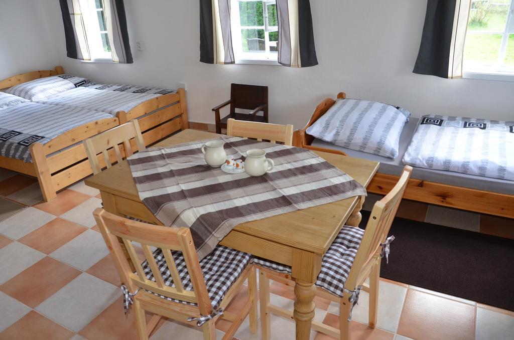 Penzion U kozy Chřibská Exterior foto